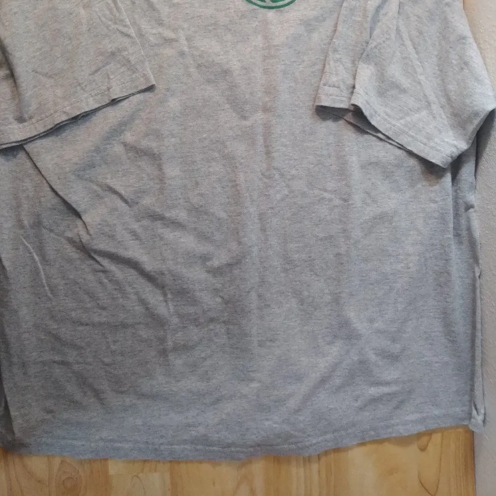 Vintage Nike Basketball Green Bay Wisconsin T-Shirt